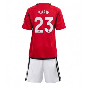 Manchester United Luke Shaw #23 Hjemmebanesæt Børn 2023-24 Kort ærmer (+ korte bukser)